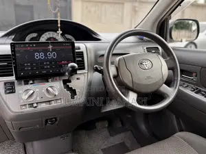 Toyota Raum 2008 White