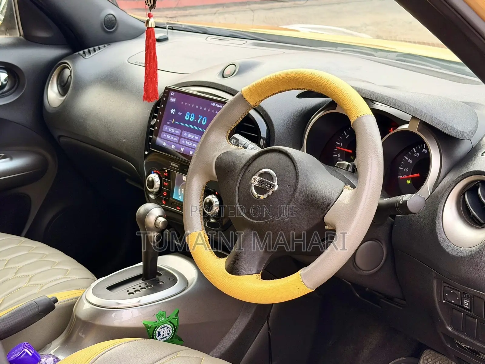 Nissan Juke 2012 Gold