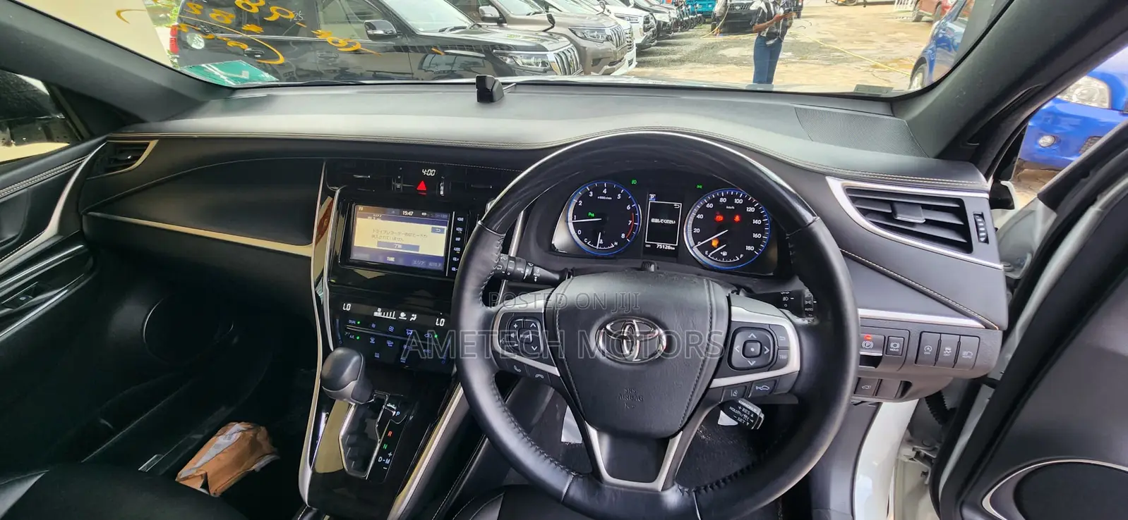 Toyota Harrier 2.0 2019 White
