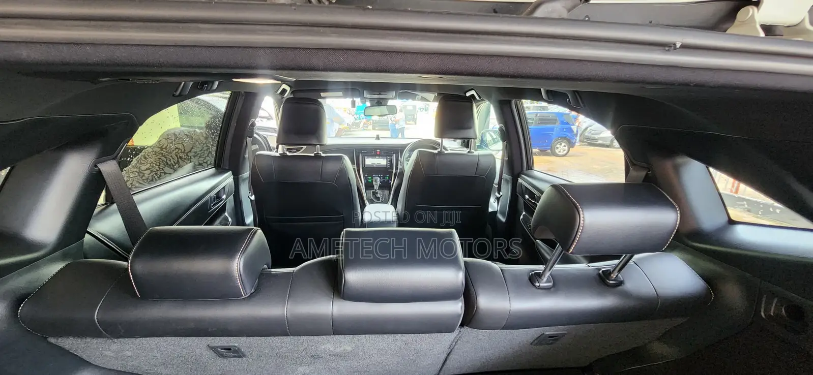 Toyota Harrier 2.0 2019 White