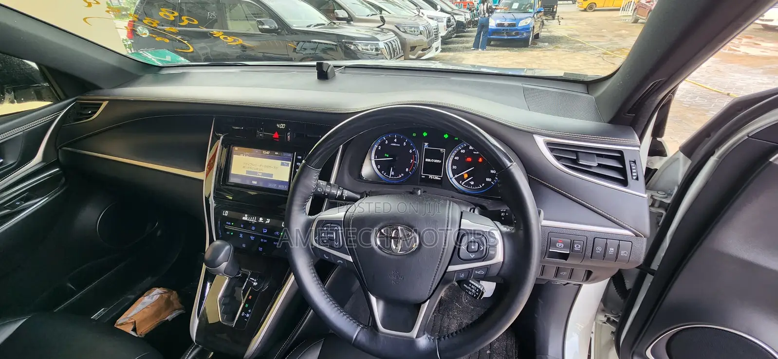 Toyota Harrier 2.0 2019 White