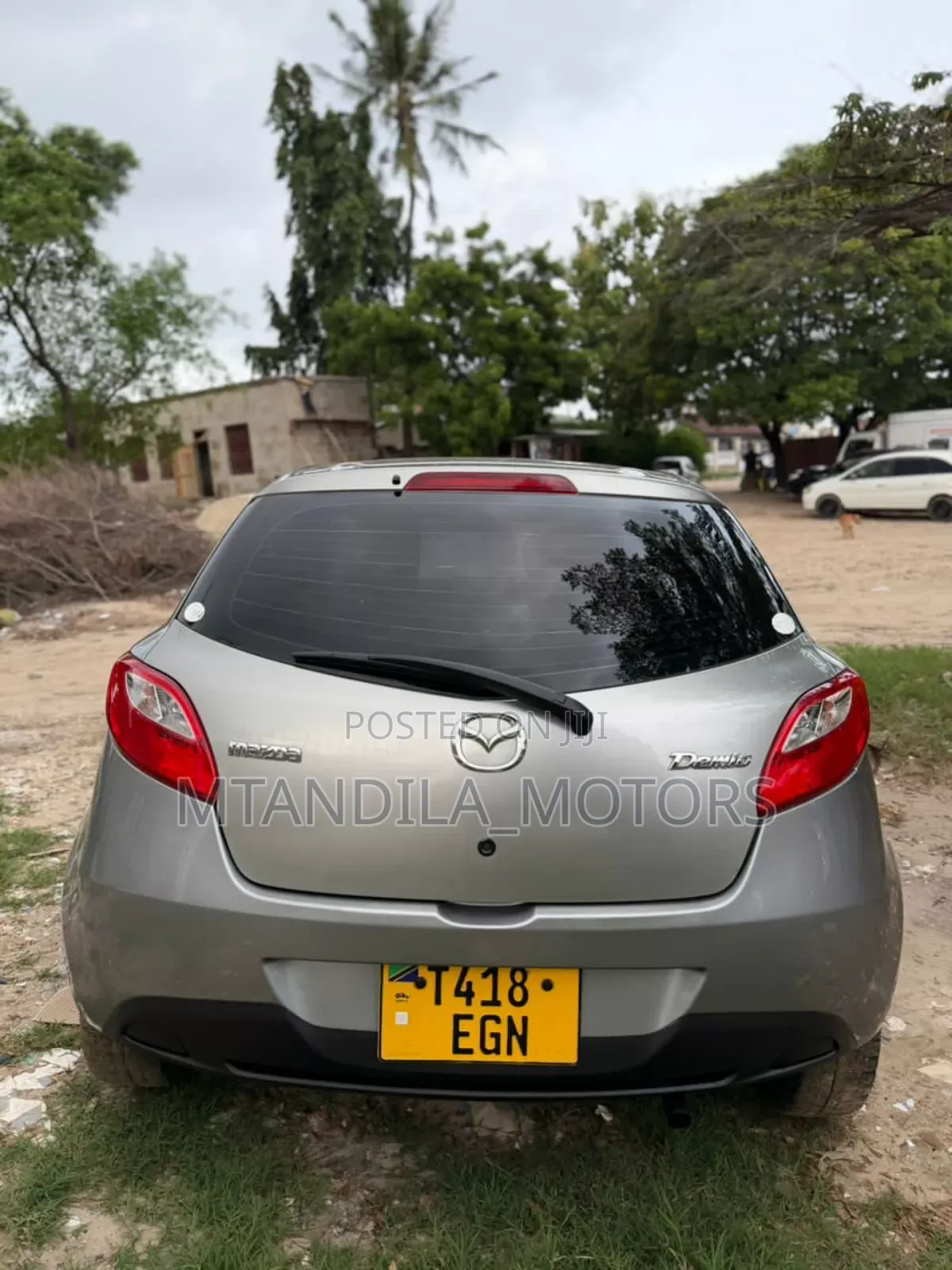 Mazda Demio 2011 Gray