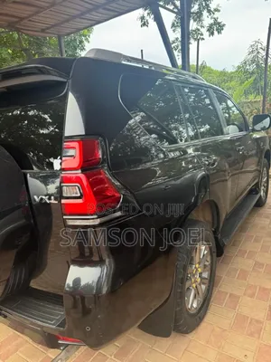Toyota Land Cruiser Prado 2021 Black