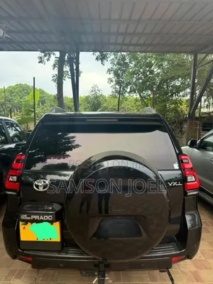 Toyota Land Cruiser Prado 2021 Black