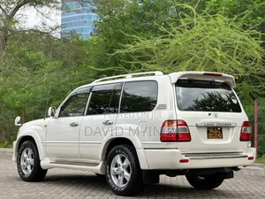 Toyota Land Cruiser 1999 Pearl