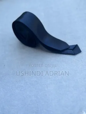 Tie Za Kiume–Muonekano Wa Kifahari