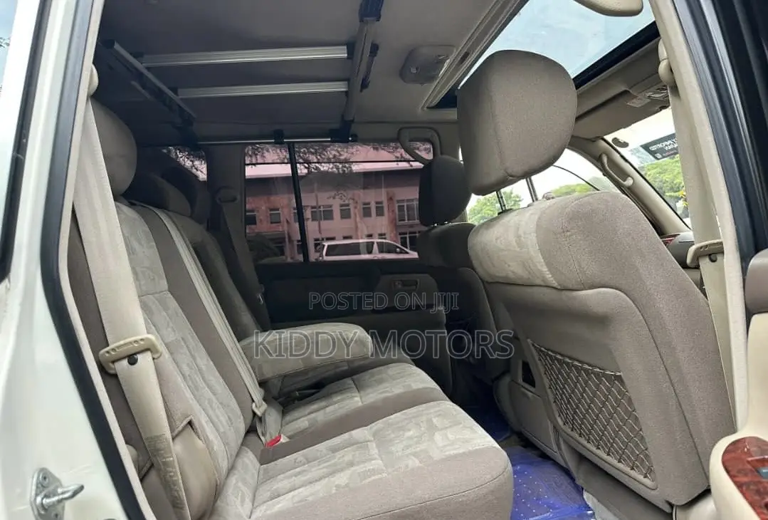 Toyota Land Cruiser 1999 Pearl