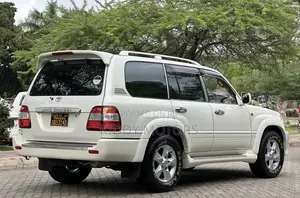 Toyota Land Cruiser 1999 Pearl