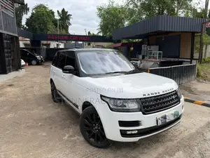 Land Rover Range Rover Vogue 2015 White