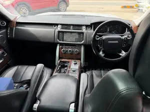 Land Rover Range Rover Vogue 2015 White