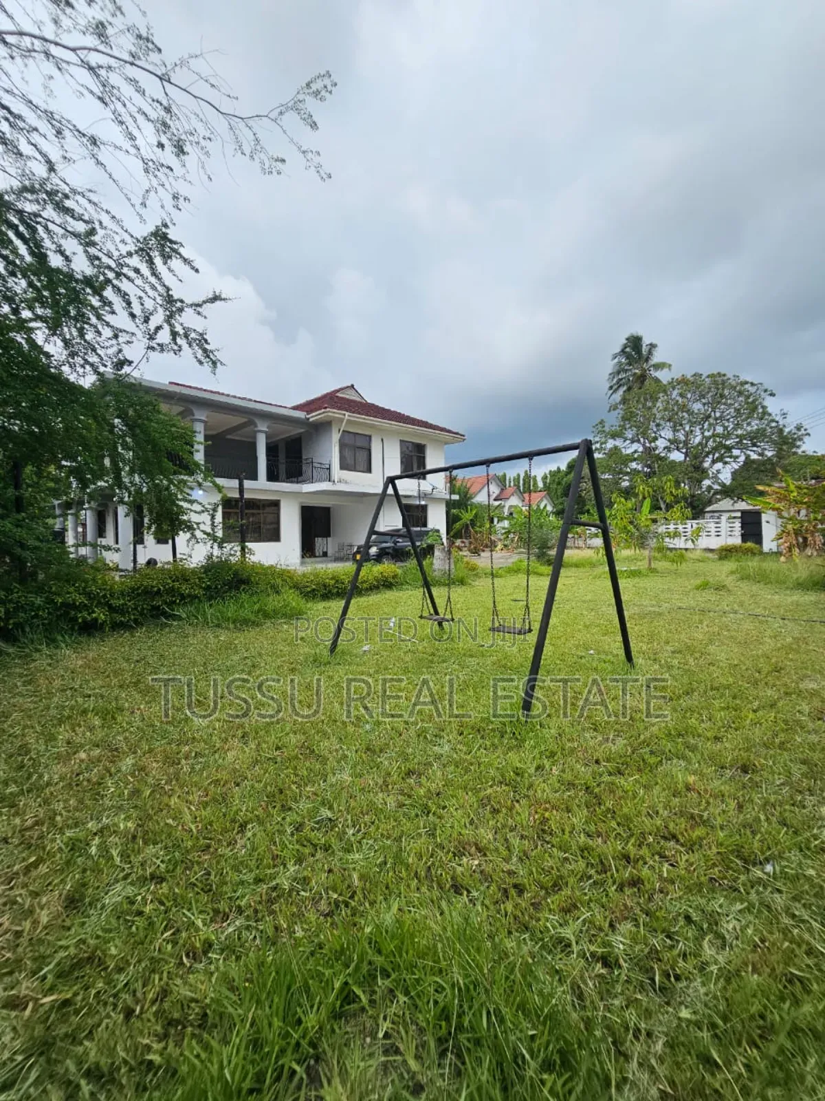 Mini Flat in Mikochen, Mikocheni for sale