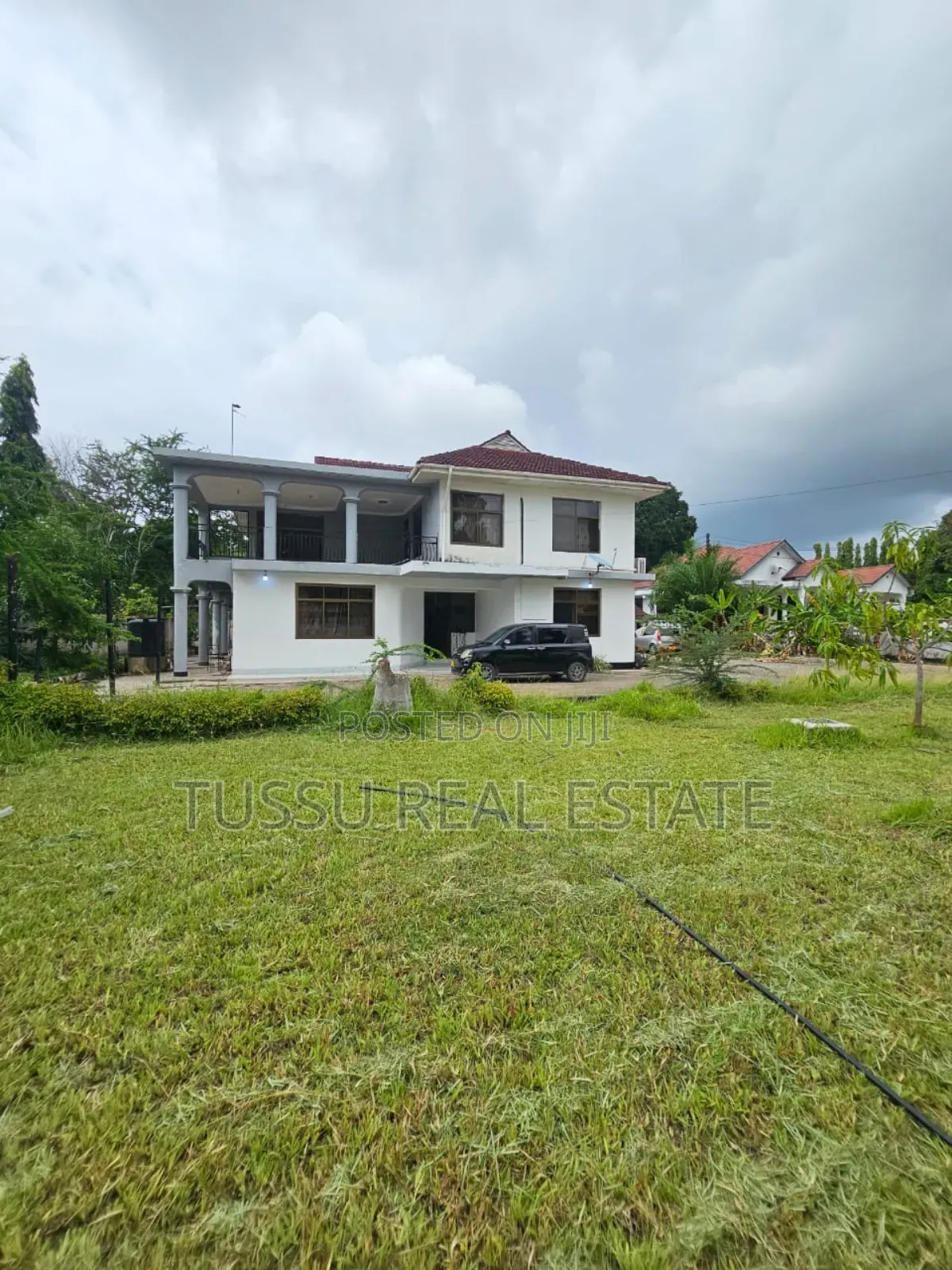 Mini Flat in Mikochen, Mikocheni for sale
