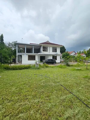 Mini Flat in Mikochen, Mikocheni for sale