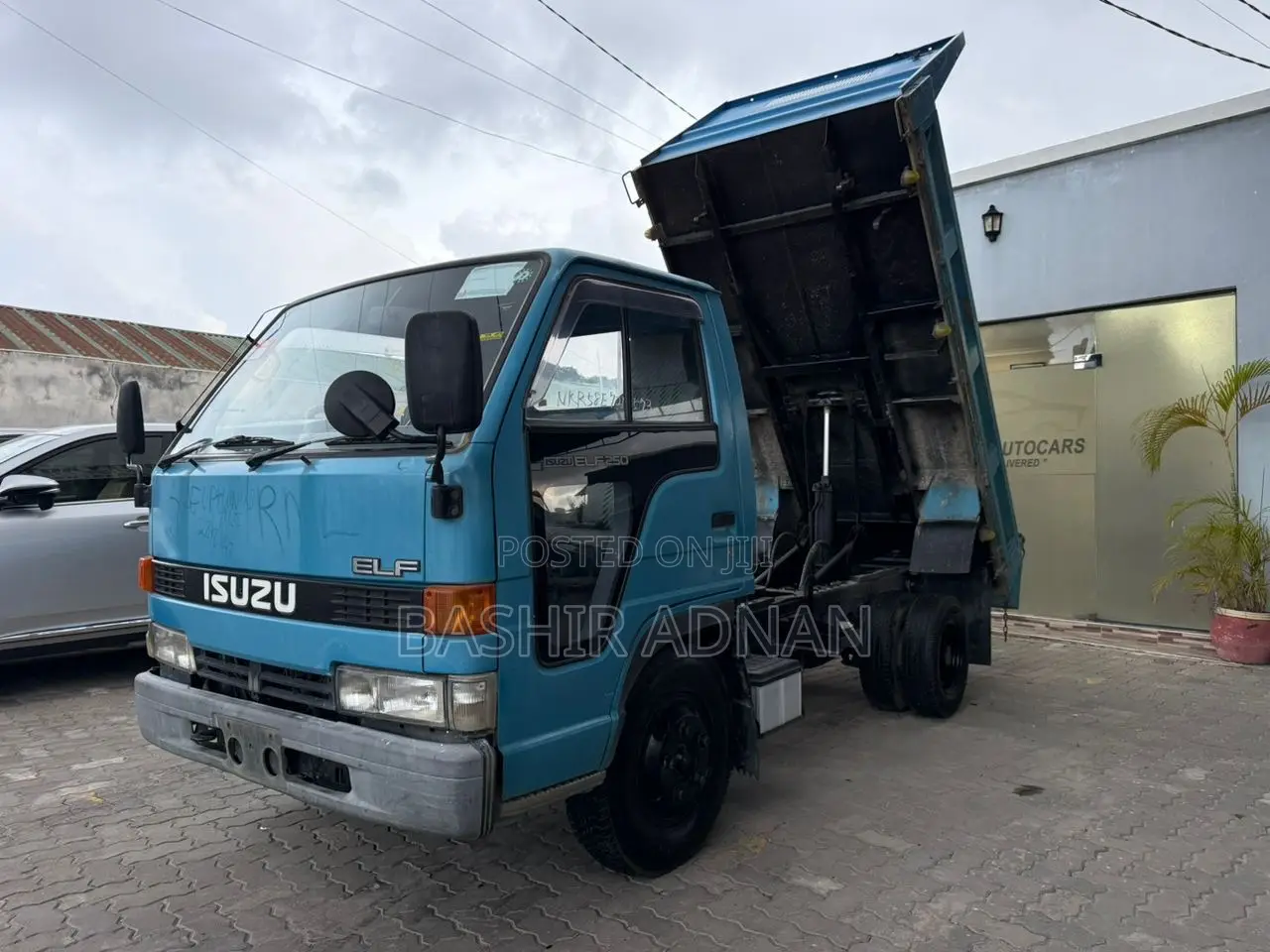 Isuzu Elf Dumper Truck 2 Tonnes Upper Leaf Unregistered(Mpya).