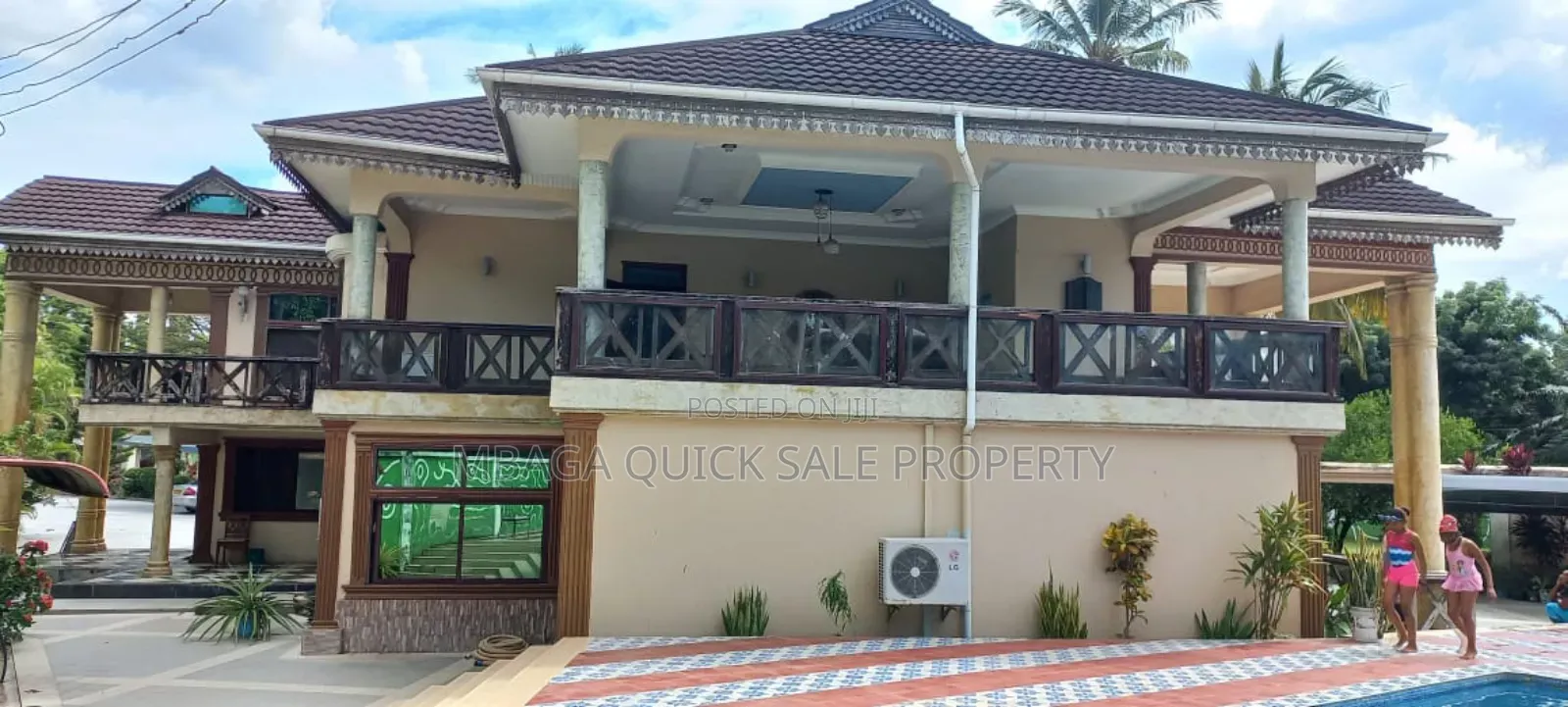 7bdrm House in Mikocheni for sale