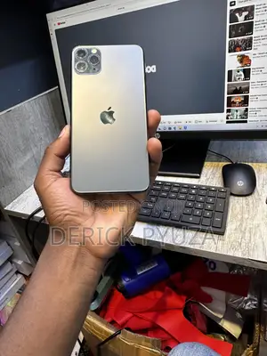Apple iPhone 11 Pro Max 64 GB Green
