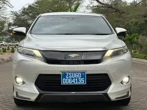 Toyota Harrier 2016