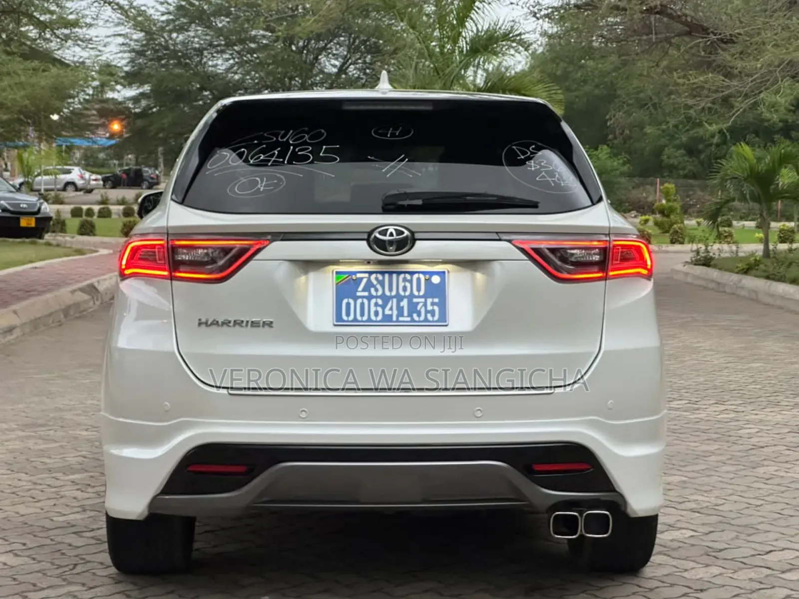Toyota Harrier 2016