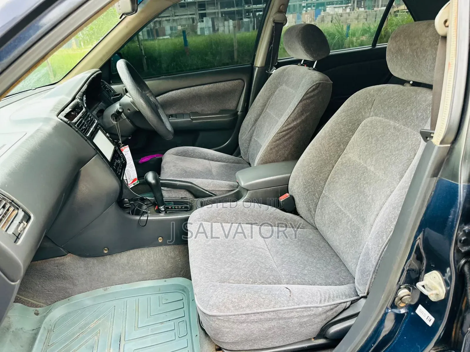 Toyota Carina 1.5 FWD Sedan 2000 Blue