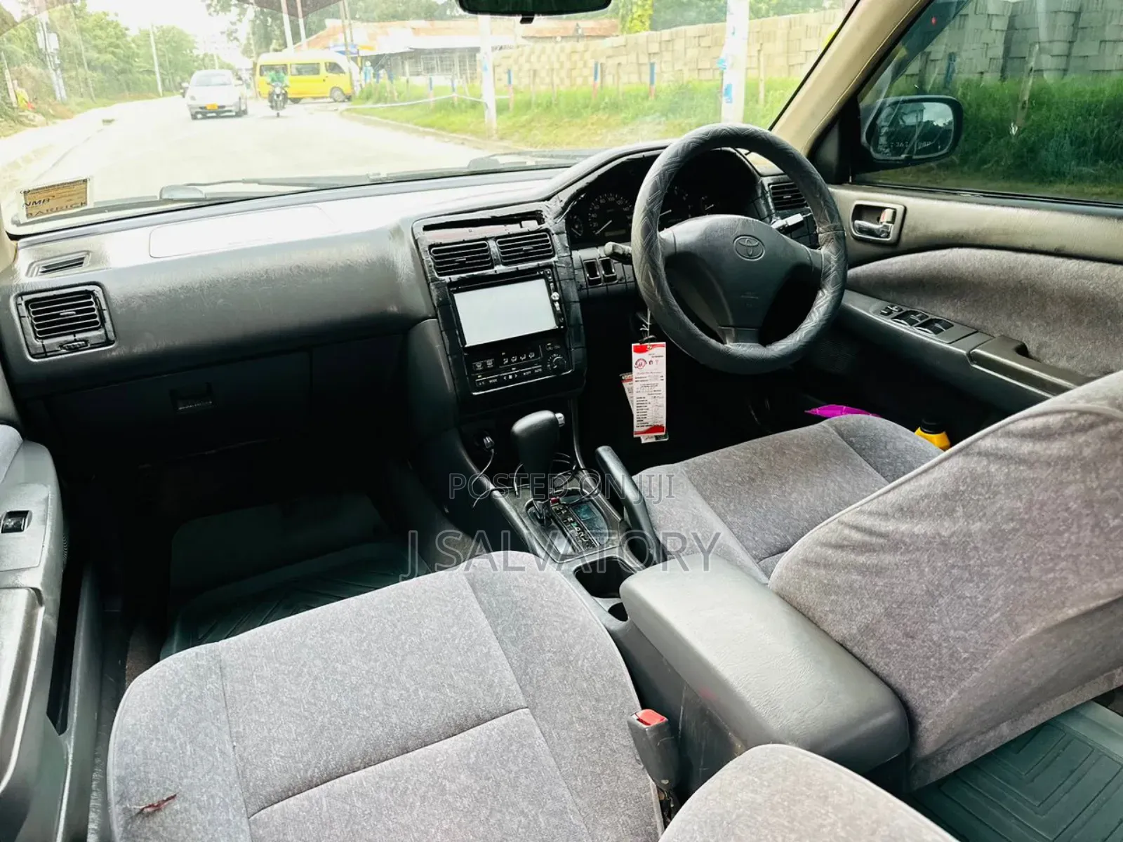 Toyota Carina 1.5 FWD Sedan 2000 Blue