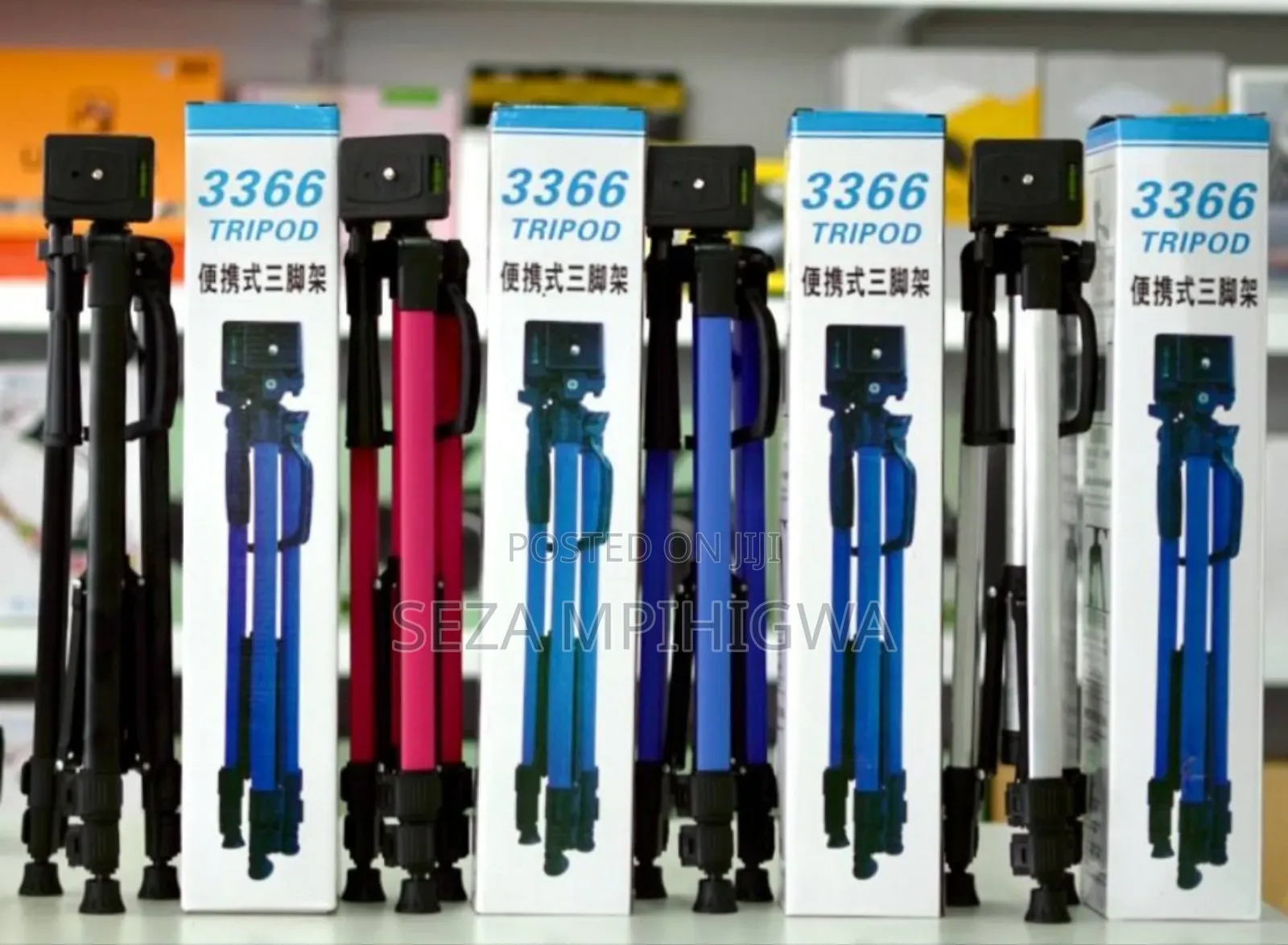 *Tripod - Phone/Camera/Light's*
 2m - Steel