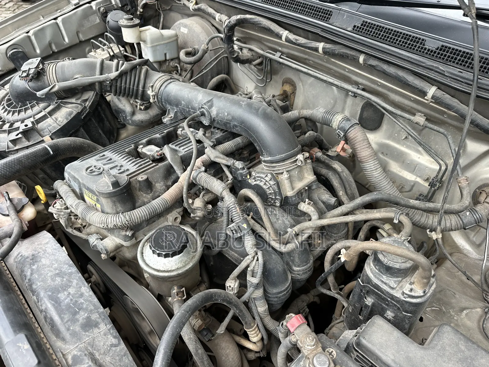 Toyota Fortuner 2.7 AWD 2010 Gold