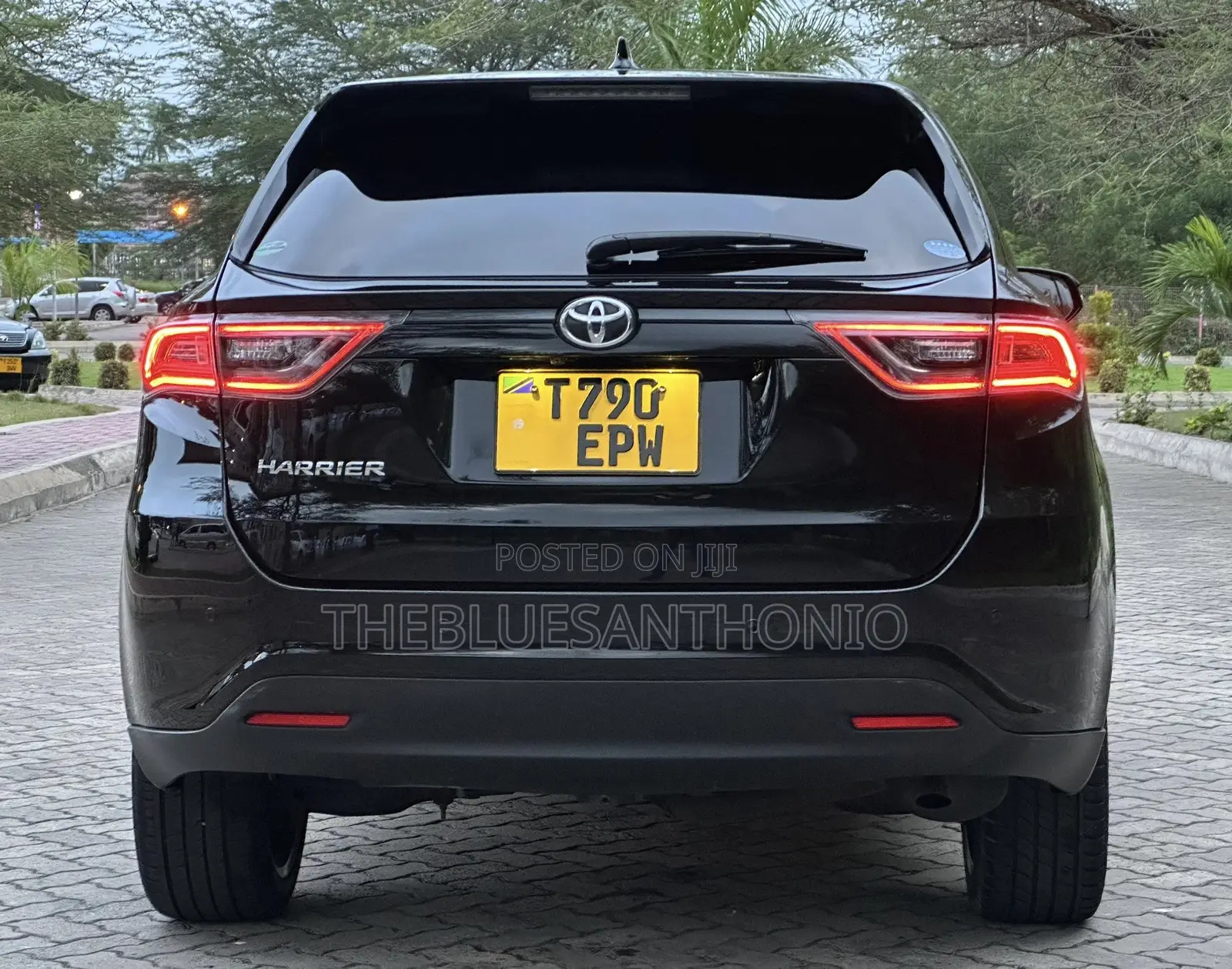 Toyota Harrier 2016 Black