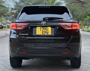 Toyota Harrier 2016 Black