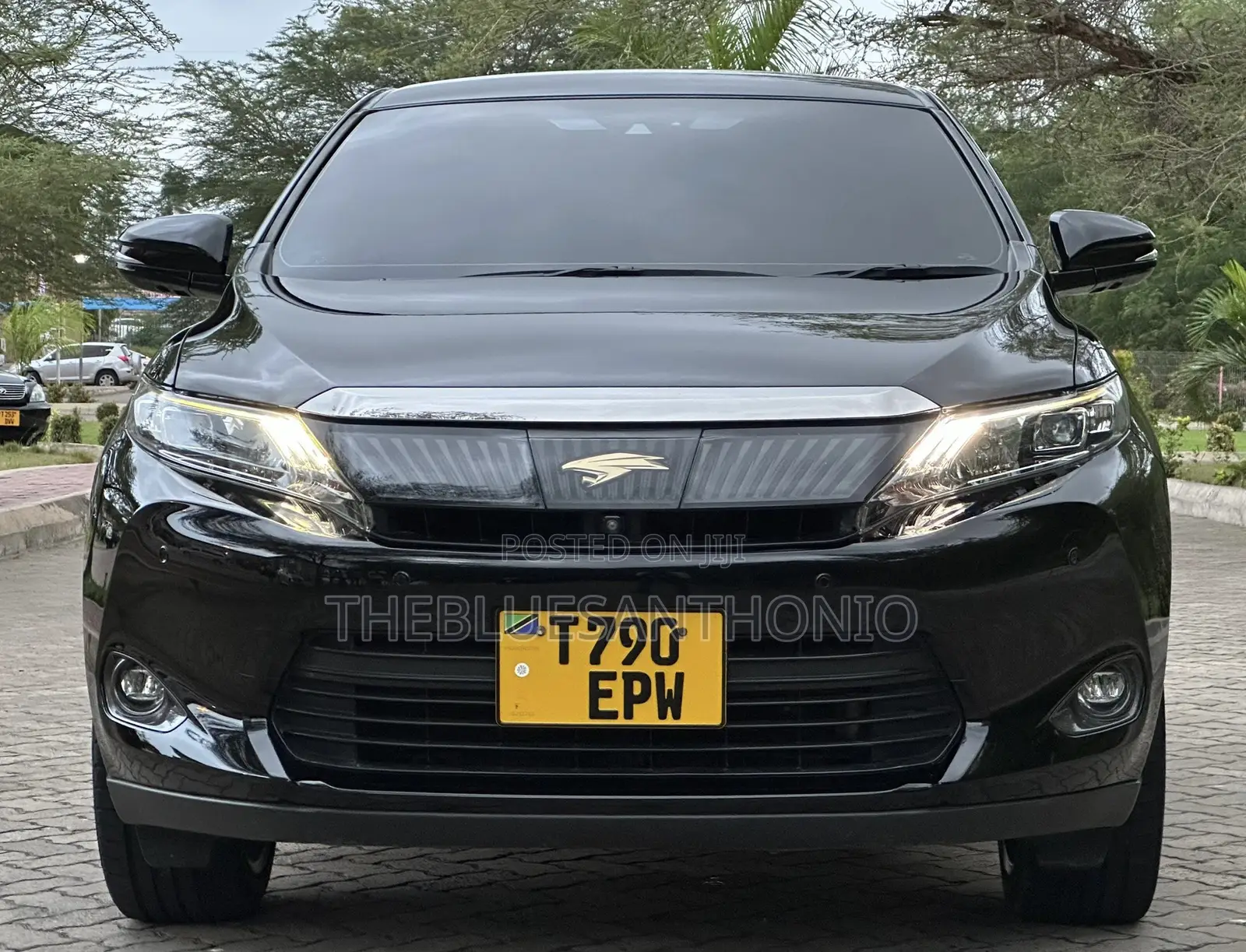 Toyota Harrier 2016 Black
