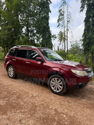 Subaru Forester 2012 Red