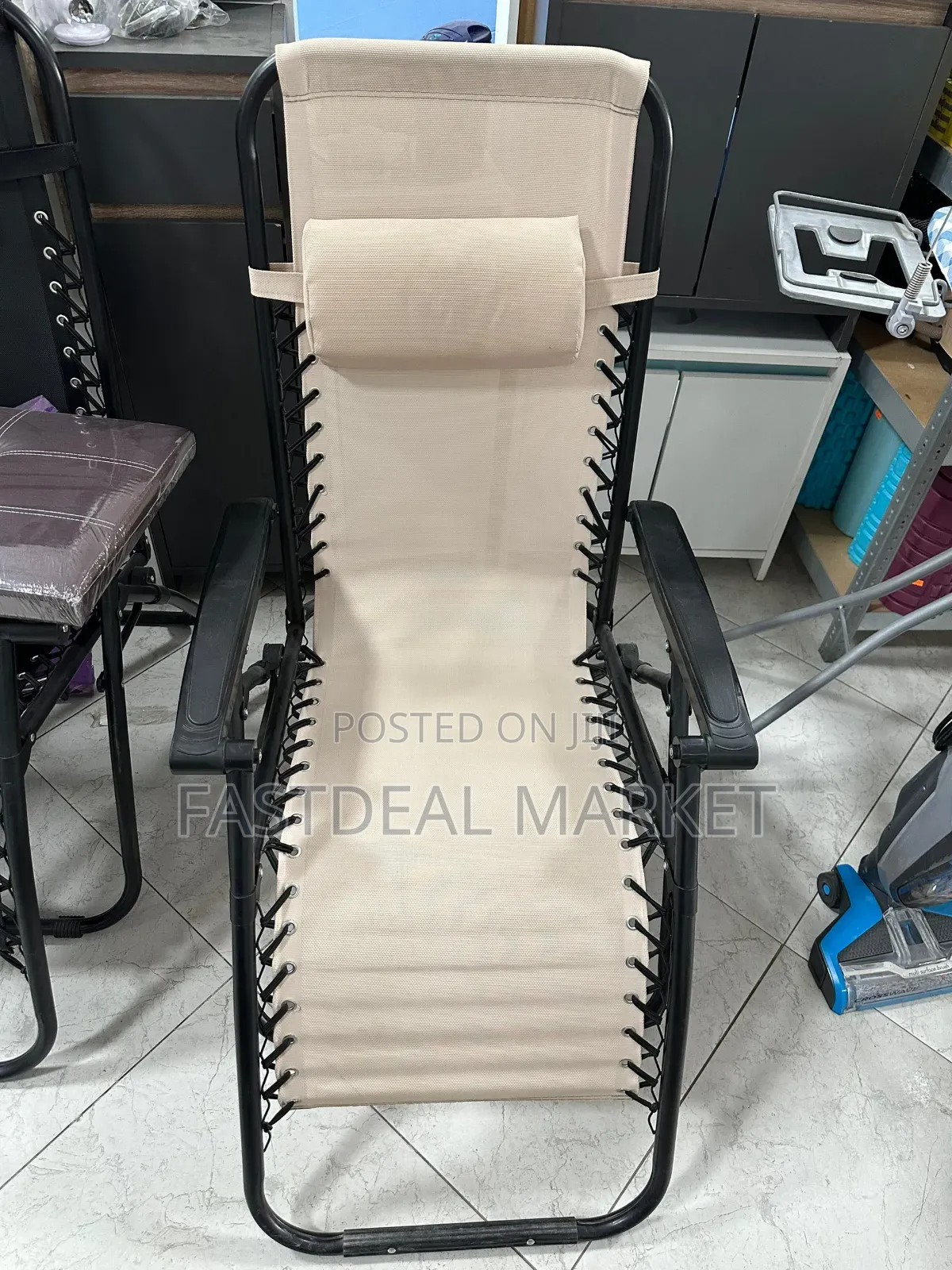Recliner Chair
