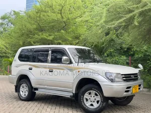 Toyota Land Cruiser Prado 1999 White
