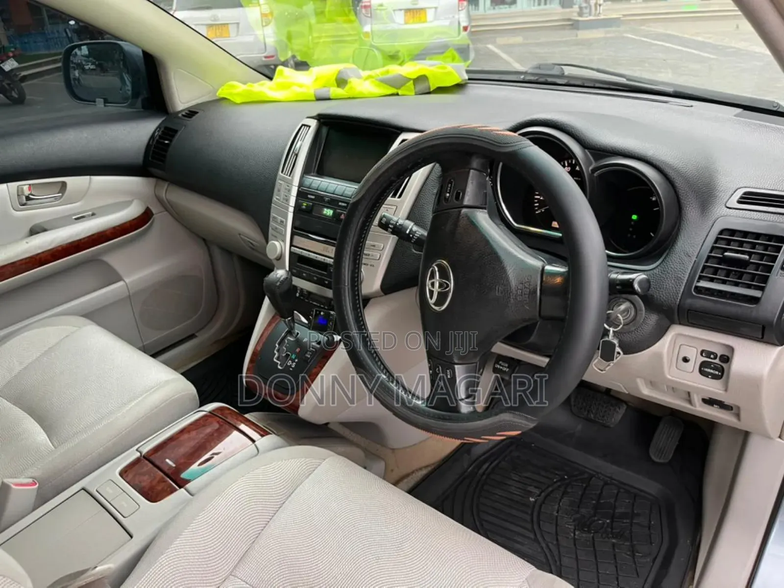 Toyota Harrier 2005 Gray