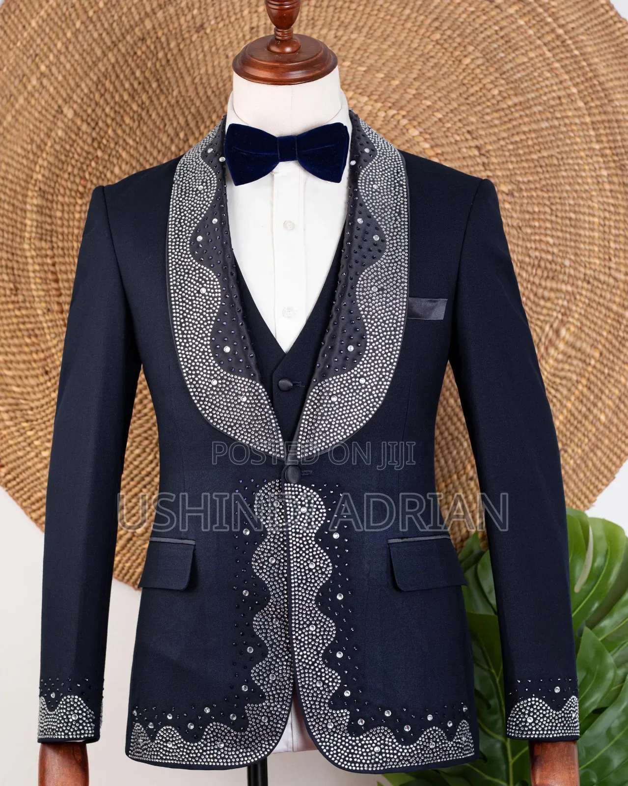 ‎Suti Ya Kitaalamu–Professional Suit