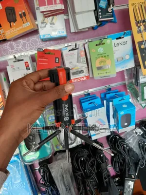 Multi-Screwdriver Torch