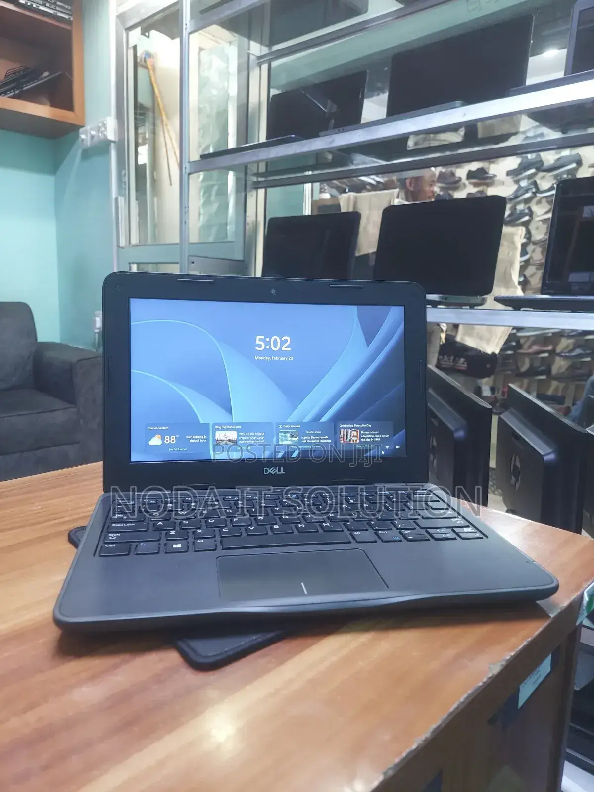 New Laptop Dell Latitude 3189 4GB Intel Pentium SSD 128GB
