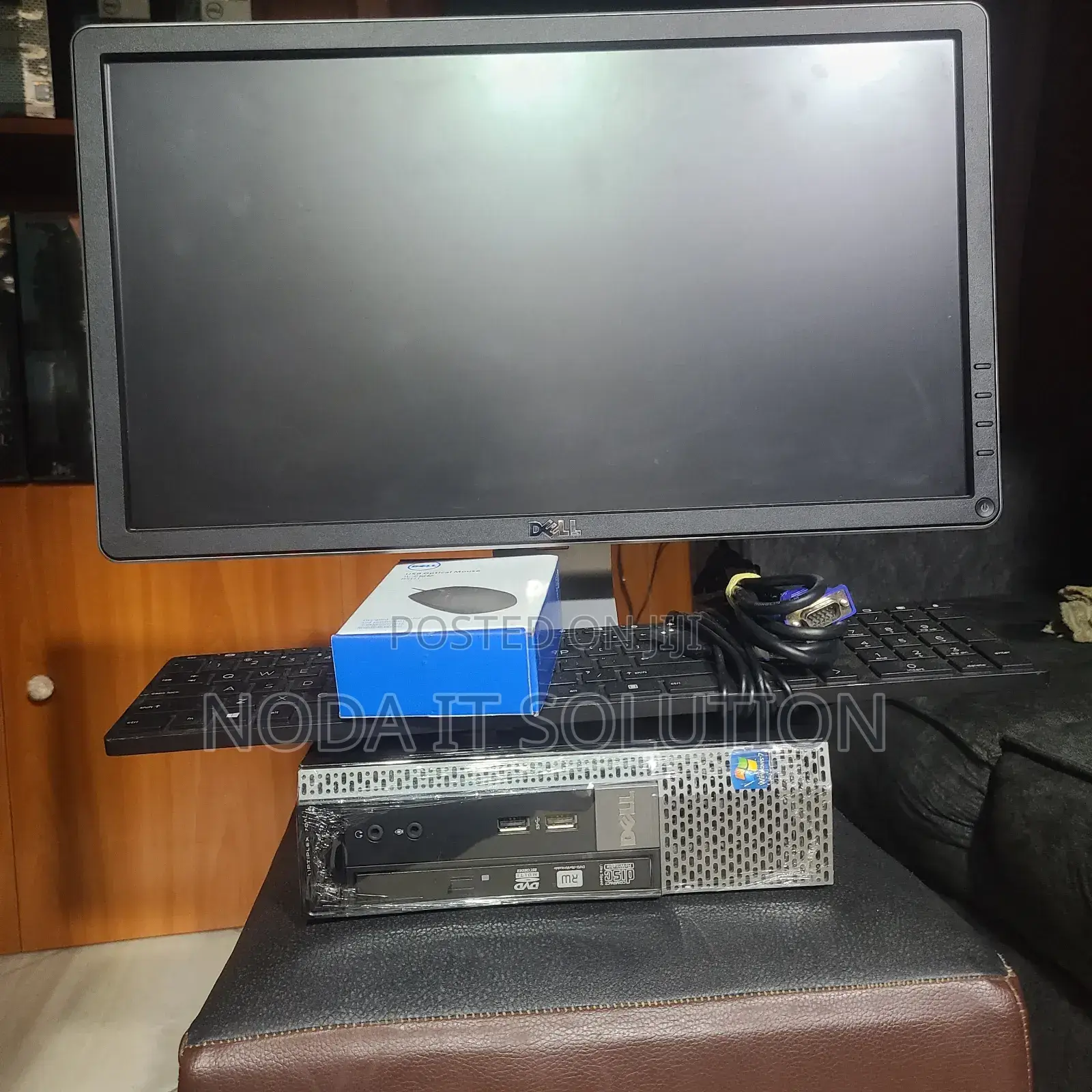 Desktop Computer Dell OptiPlex 7010 4GB Intel Core i3 HDD 320GB