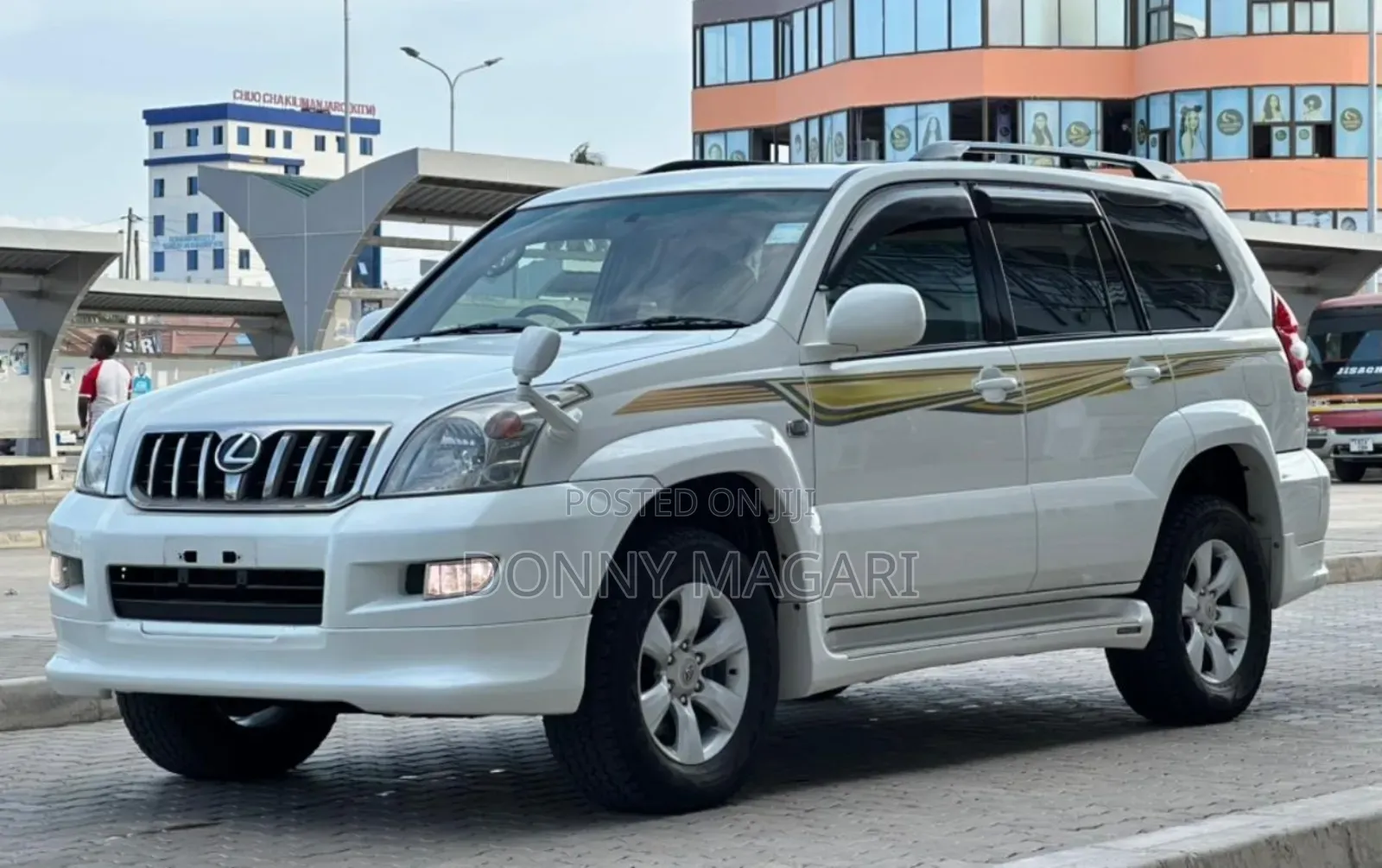 Toyota Land Cruiser Prado 2007 White