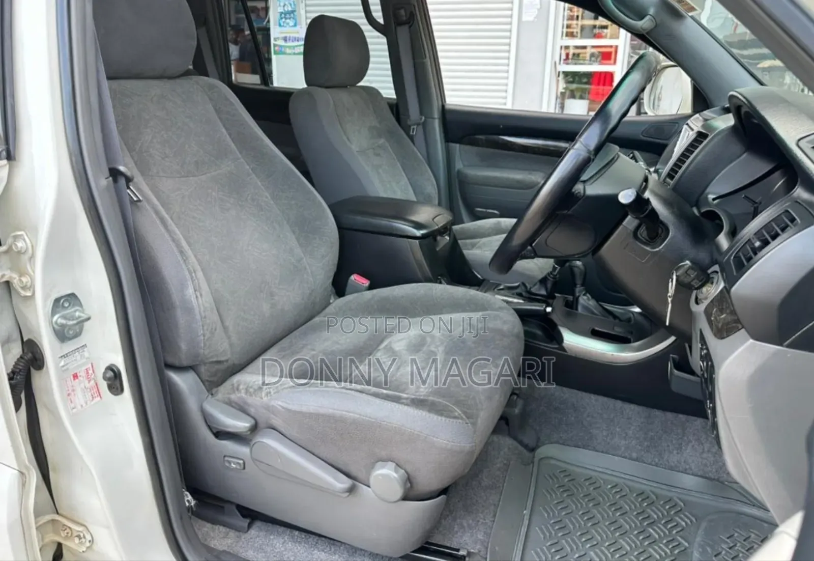 Toyota Land Cruiser Prado 2007 White