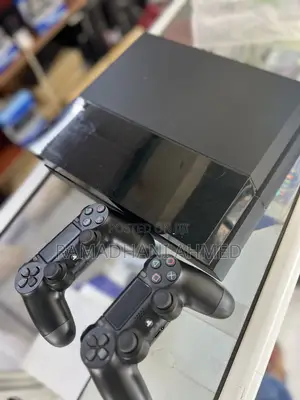 Play Station 4