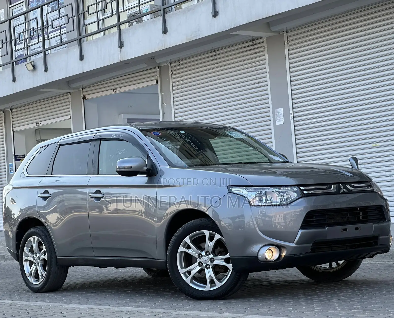 Mitsubishi Outlander 2012 Gray