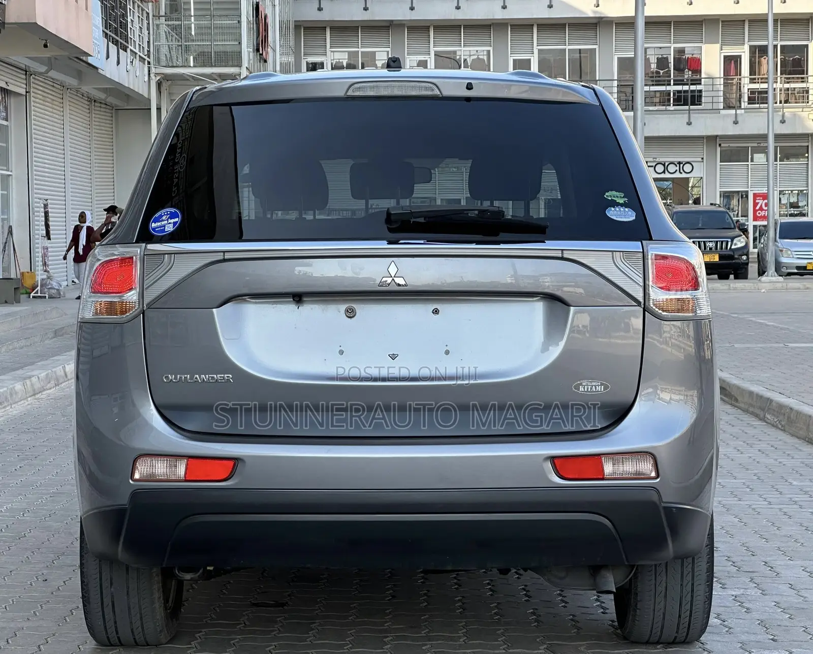 Mitsubishi Outlander 2012 Gray