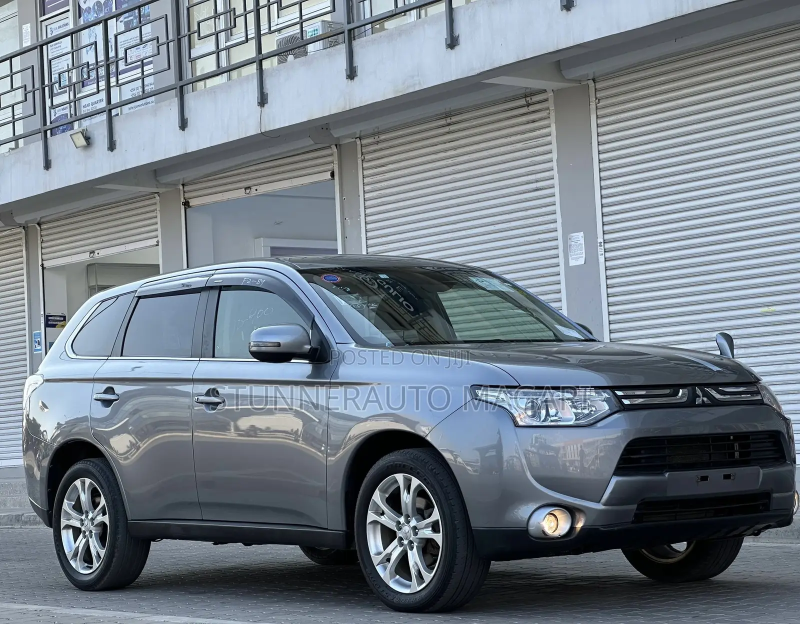Mitsubishi Outlander 2012 Gray