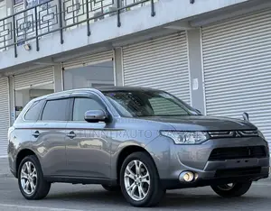 Mitsubishi Outlander 2012 Gray