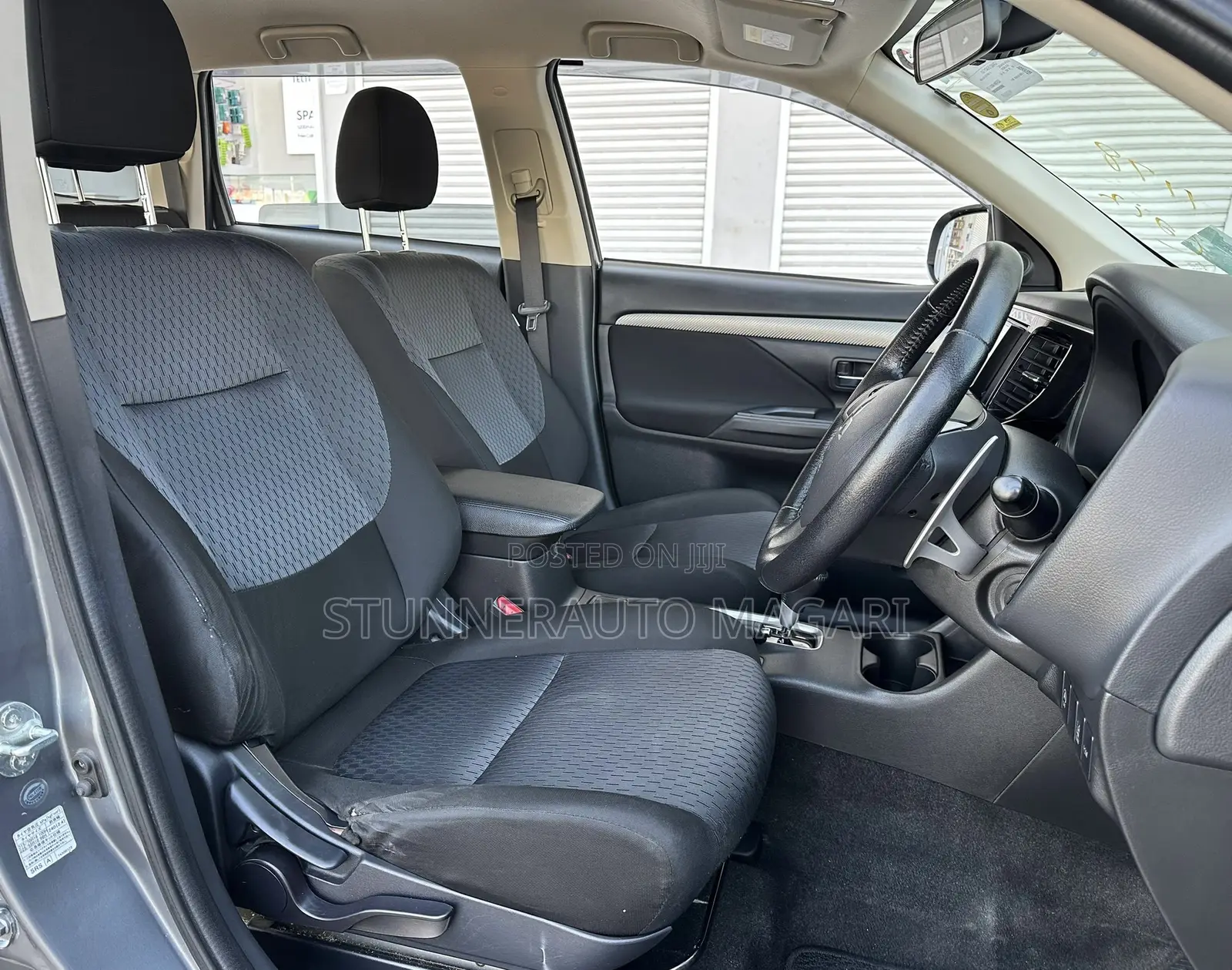 Mitsubishi Outlander 2012 Gray