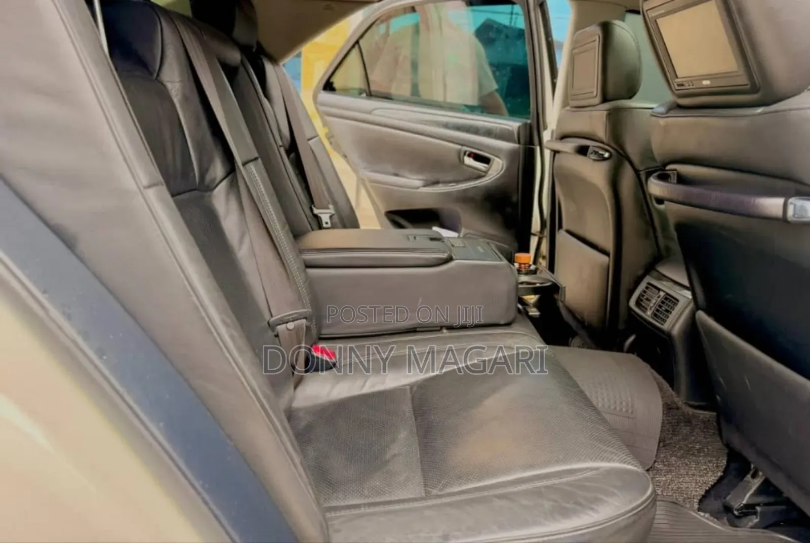 Toyota Crown 2007 White