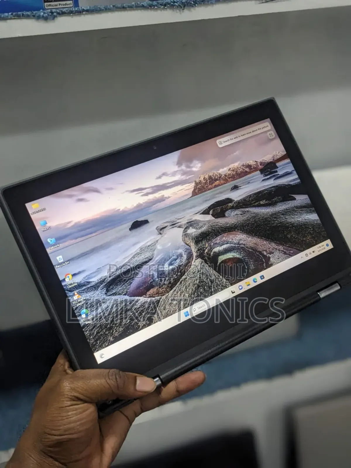 Laptop Lenovo 300e 4GB Intel Celeron SSD 160GB
