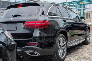 Mercedes-Benz GLC-Class 2017 Black