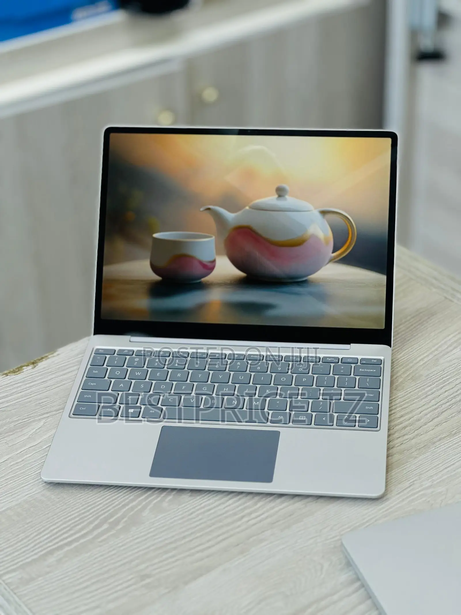 Laptop Microsoft Surface Go 16GB Intel Core i5 SSD 256GB
