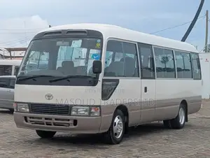 Toyota Coaster 2004